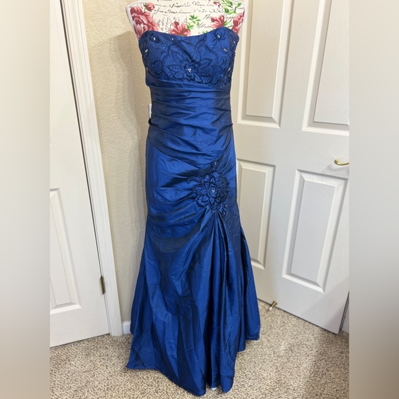 Sally USA Chic Strapless Blue Evening Dress - Picture 1 of 5